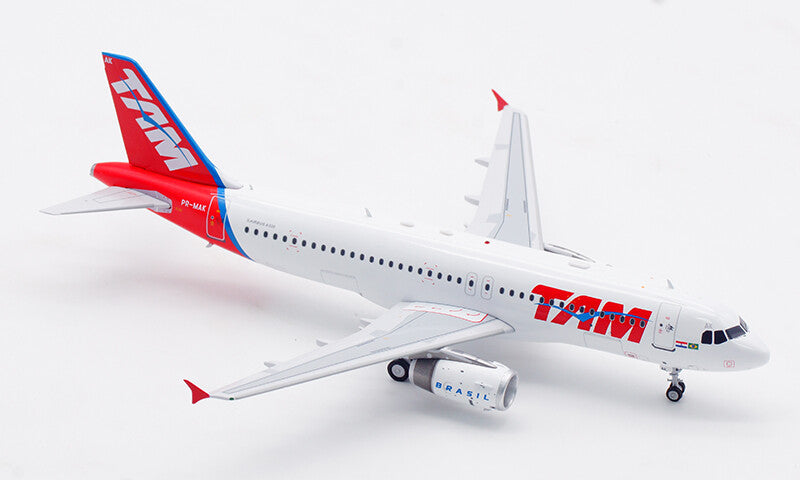 1:200 InFlight TAM AIRBUS A320 Passenger Airplane Diecast Aircraft Plane Model