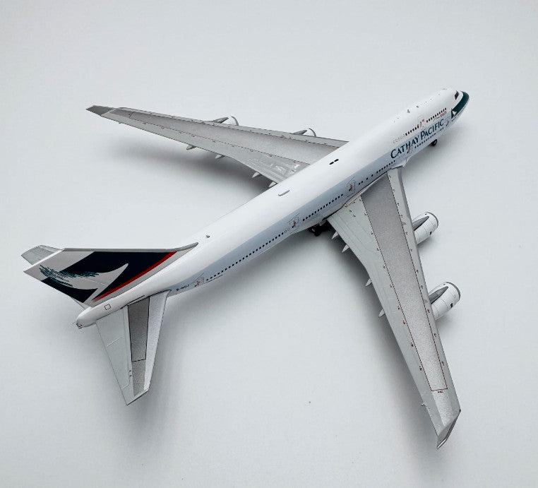 1:400 YY Wings CATHAY PACIFIC BOEING 747-400 Passenger Airplane Diecast Model