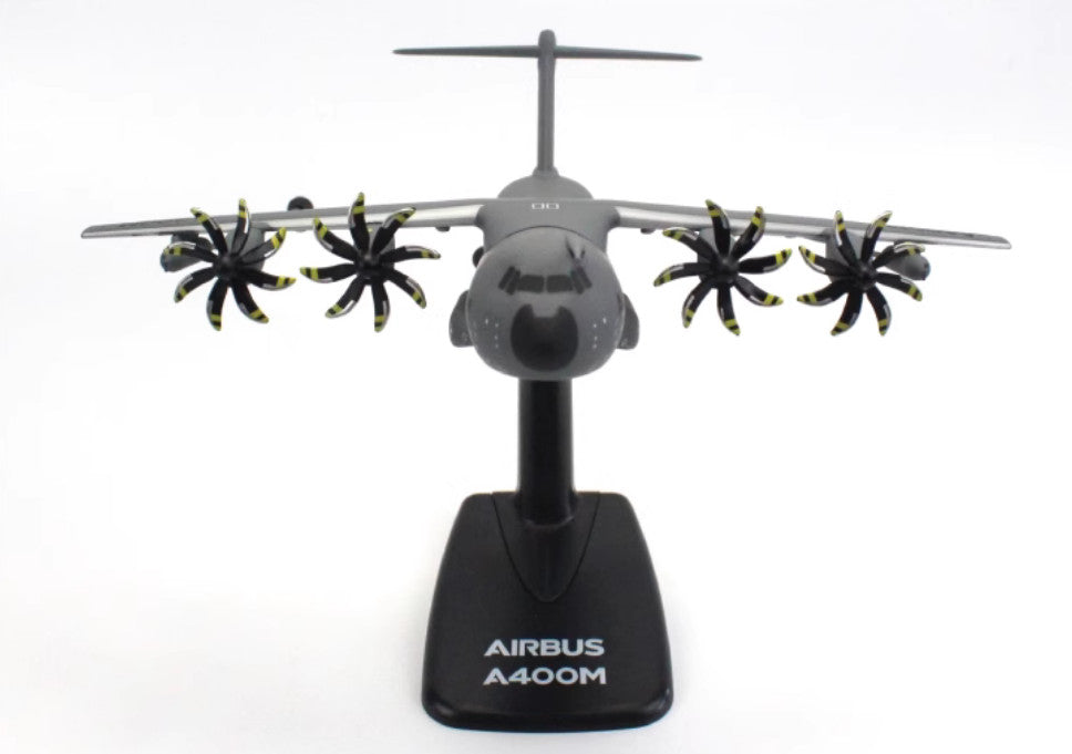 1:200 21CM YRD AIRBUS A400M Airplane ABS Plastic Aircraft Transport Plane Model
