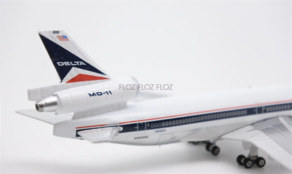 Phoenix for DELTA Airlines MD-11 N806DE 1:400 Aircraft Pre-built Model