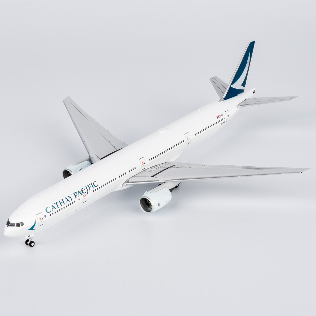 1:400 NGmodels Cathay Pacific Boeing 777-300 Airplane Diecast Plane Model