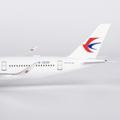 1:400 NG Model CHINA EASTERN AIRBUS A350-900 Passenger Airplane Diecast Model