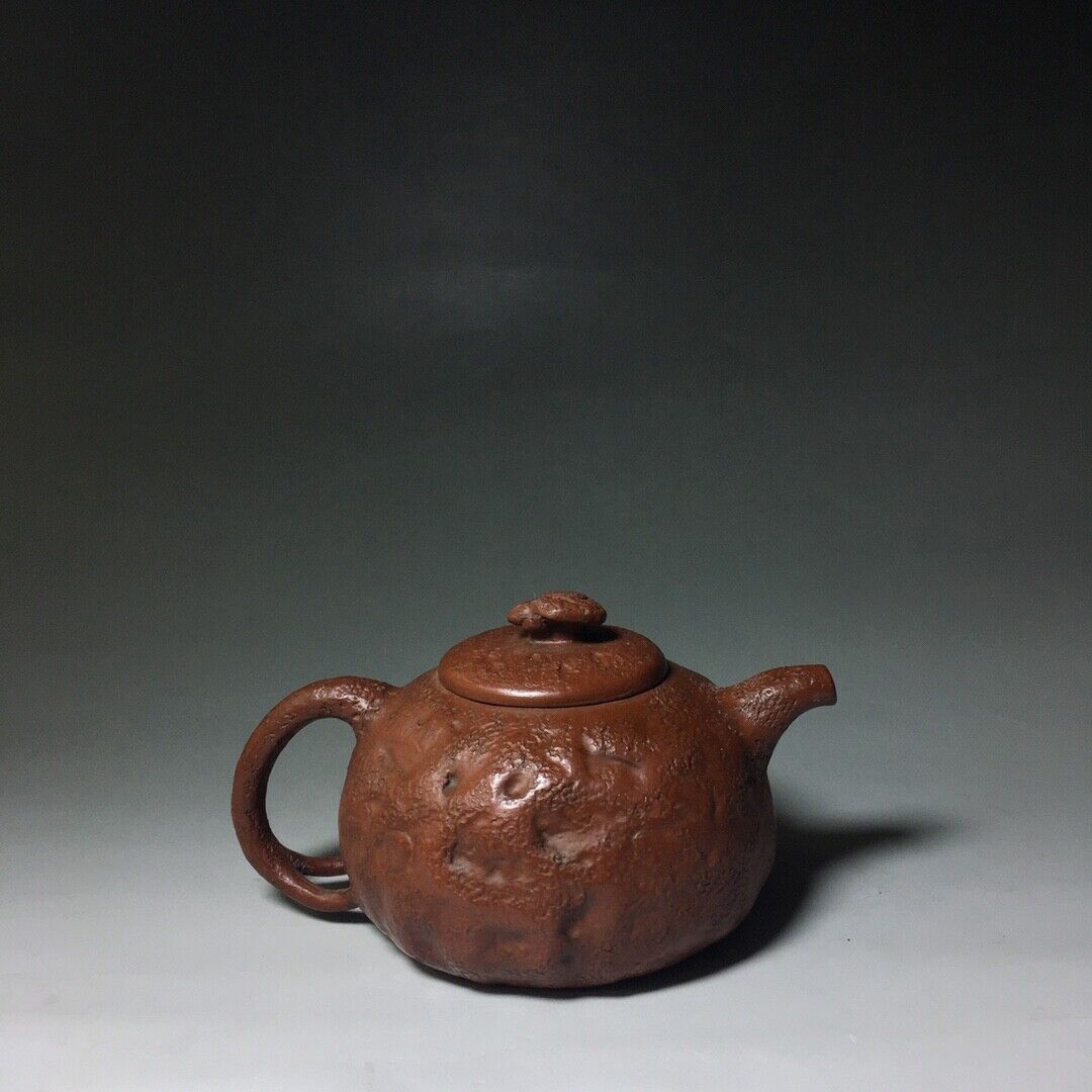 Chinese Yixing Zisha Clay Handmade Exquisite Teapot （供春 底款：蒋蓉）