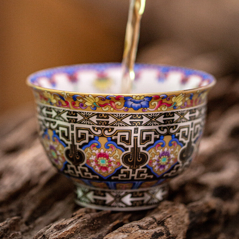 3.4oz Porcelain Tea Cup Color Enamel Craft Ceramic Master Cup China Palace Style
