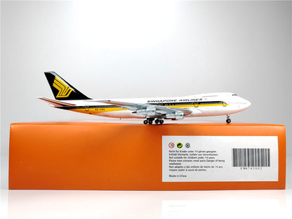 1:400 JC Wings SINGAPORE AIRLINES BOEING B747-200 Airplane Diecast Model