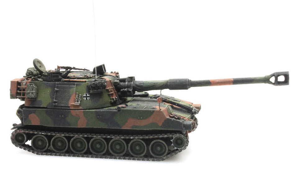 ARTITEC BRD M109 A3G Flecktarnung with net 1/87 FINISHED MODEL TANK