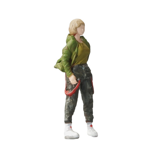 1:64 Figure Model City Street Camouflage Hip-Hop Girl Scene Resin Doll