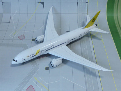 JC Wings Royal Brunei Airlines for boeing B787-8 V8-DLD 1:200 plane Pre-built