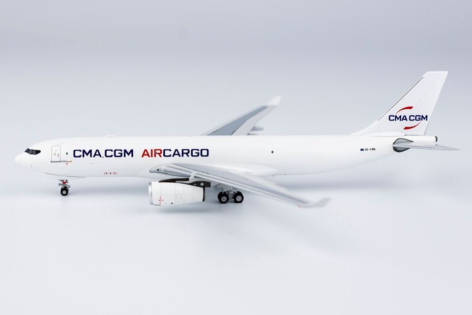 1:400 NG Model CMA CGM AirCargo AIRBUS A330-200F Airplane Diecast Aircraft Model