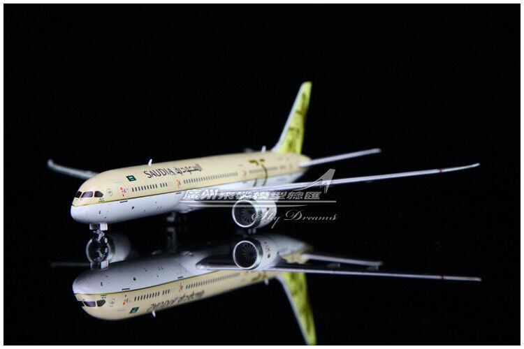 1:400 JC Wings Saudi BOEING 787-9 Passenger Airplane Diecast Aircraft Model
