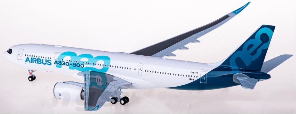 1:200 30CM AIRBUS A330-800neo Passenger Airplane ABS Plastic Aircraft Model