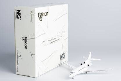 1:400 NGmodels Blank Dassault Falcon 7X Passenger Airplane Diecast Plane Model