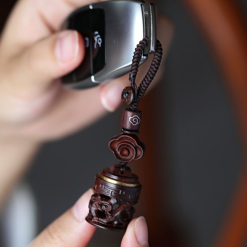 Indian Red Sandalwood Keychain Hollow Sachet Pendant Car Charm Random Color
