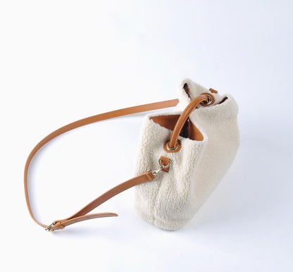 Genuine Leather Bag Lamb Wool Commuter Bag Real Leather Purse Bucket Bags Hasp