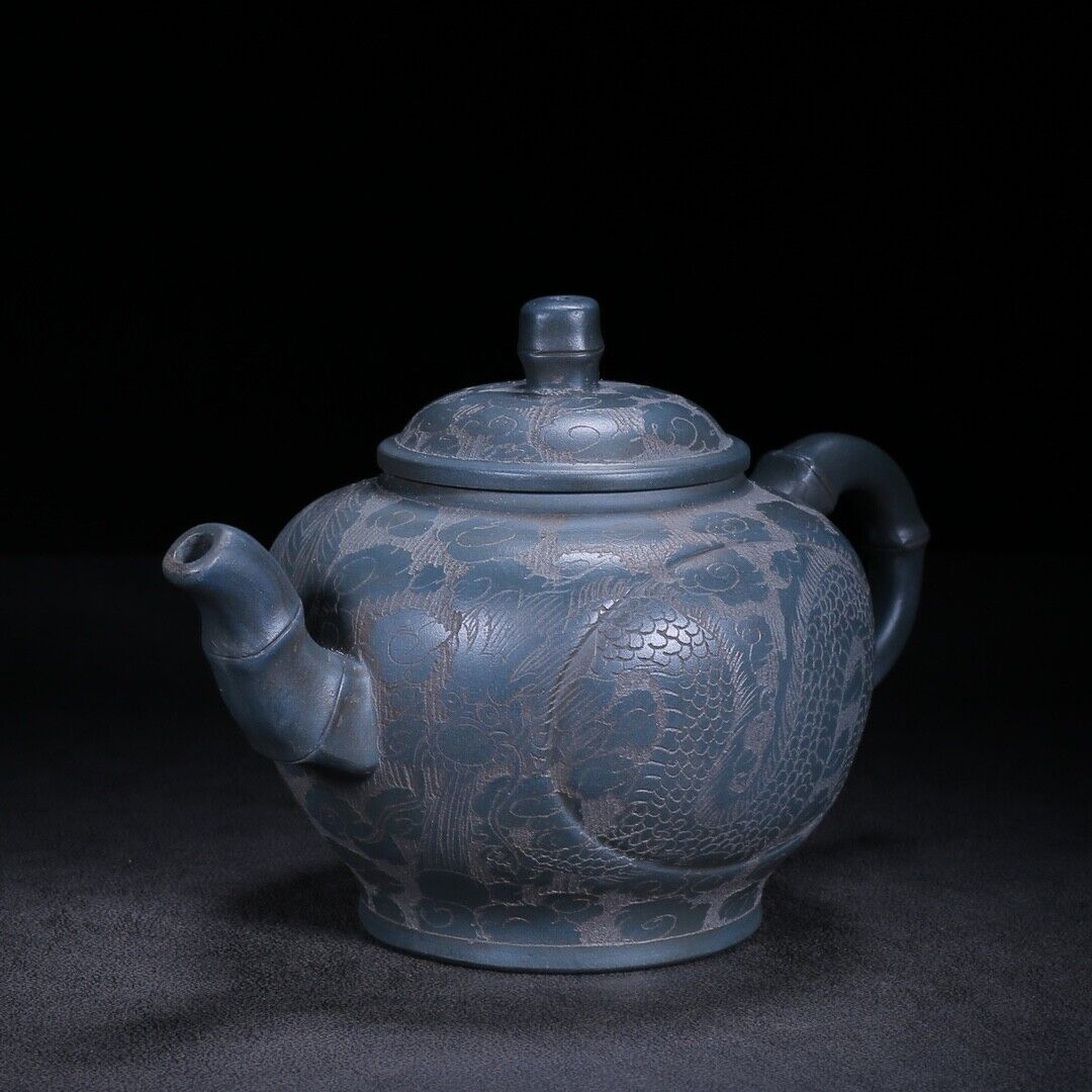 Chinese Yixing Zisha Clay Handmade Exquisite Teapot （龙凤呈祥 底款：周桂珍）