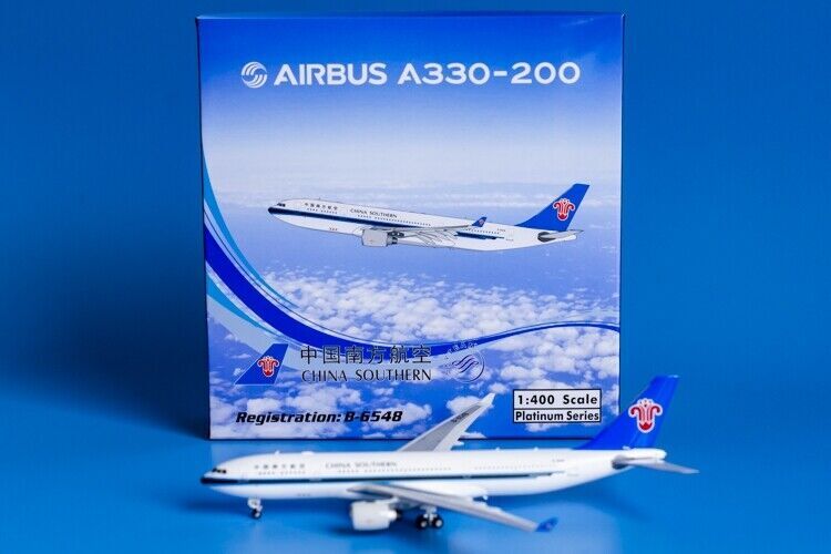 1:400 Phoenix CHINA SOUTHERN AIRBUS A330-200 Passenger Airplane Diecast Model