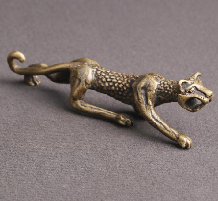 Brass old statue Chinese handmade leopard statue delicate antique