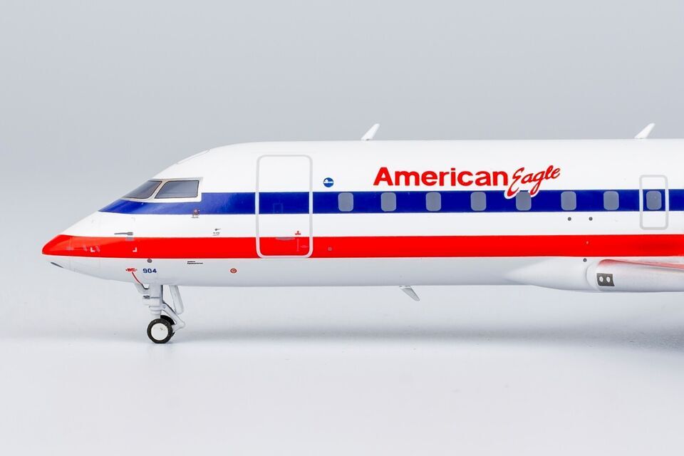 1:200 NG Model American Eagle Bombardier CRJ200ER Airplane Diecast Plane Model