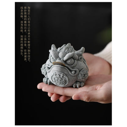 Retro Golden Toad Green Sandstone Tea Pet 9cm Tea Table Decoration Tea Play