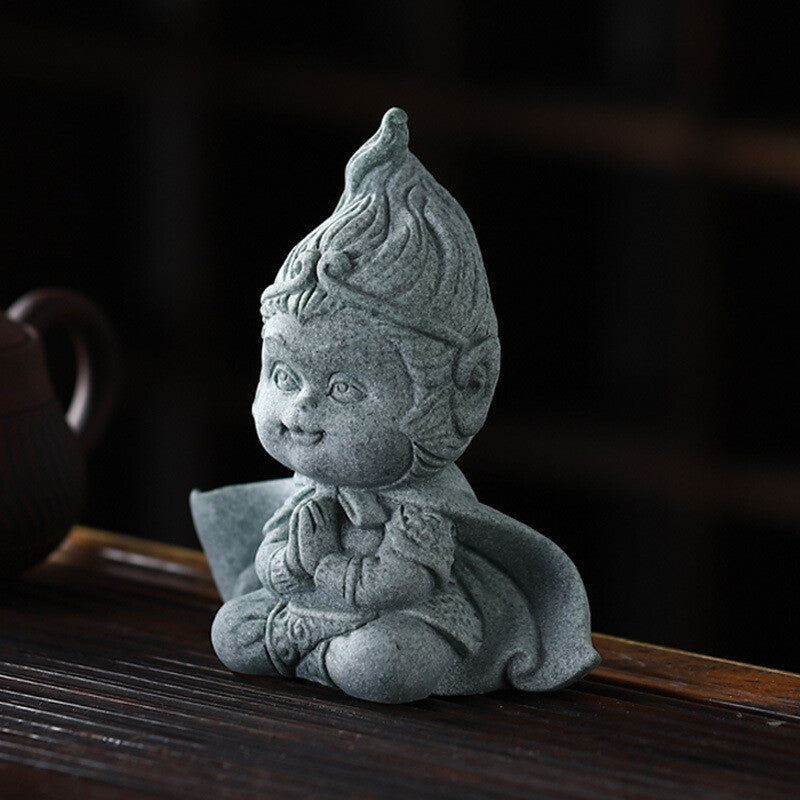 Black Myth-wukong Monkey King China Artware Sunwukong Statue With Stick Tea Pet