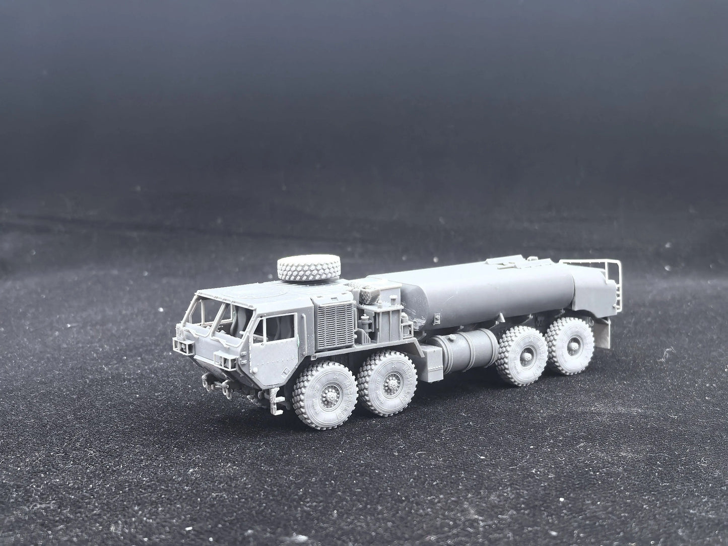 1/72/87/144 US Army OSHKOSH M978 A4 Oiltank Truck Unpainted Model Kit 3D Printed