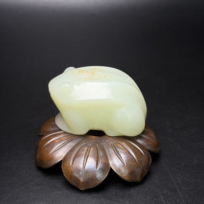 Certified Natural Hetian Jade Hand-carved Exquisite Golden Toad Statues 31342