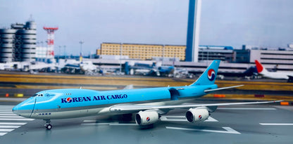 1:400 JC Wings KOREAN AIR CARGO BOEING 747-8 Aircraft Diecast Airplane Model