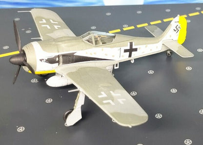 FLOZ Germany 1945 Focke-Wulf FW 190A-8 1/72 DIECAST MODEL AIRCRAFT