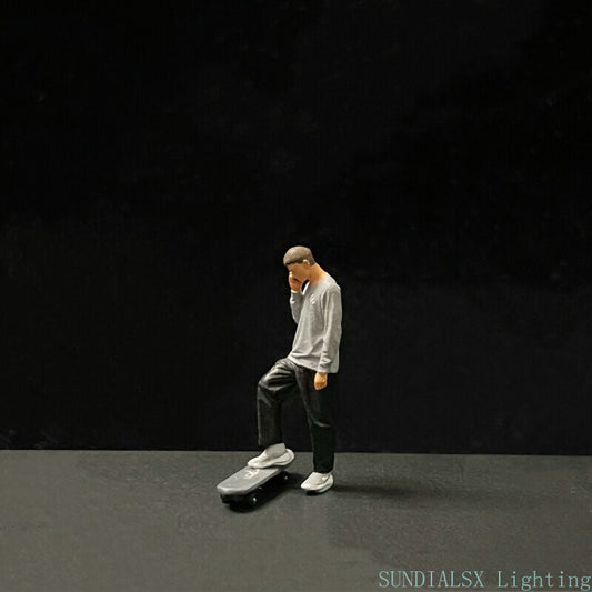1:64 Scale Diorama Figure Model City Street Stylish Girl Boy Scene Display Model
