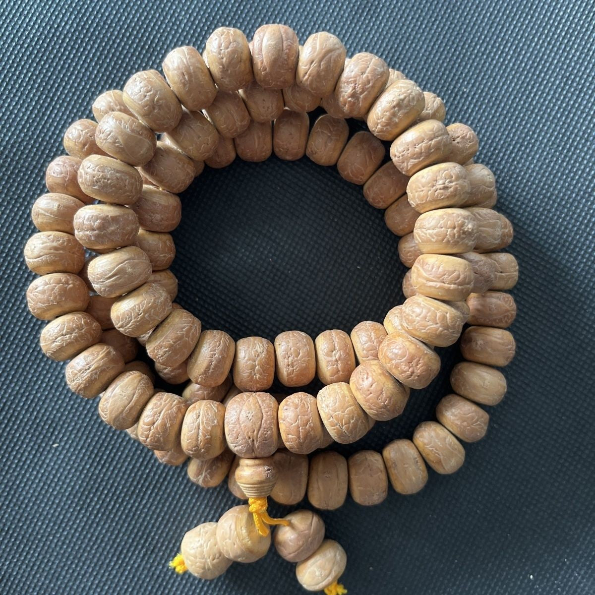 108 Beads Nepal Tibetan Phoenix Eye Bodhi Bracelet Turmeric Skin Mala Universal