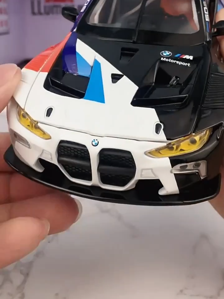 1:24 BMW M4 GT3 Diecast Model Car Track Racing Toy Vehicle Sound Light Kids Gift