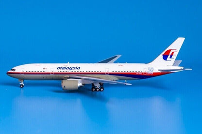 1:400 JC Wings Malaysia Airlines BOEING 777-200 Passenger Airplane Diecast Model