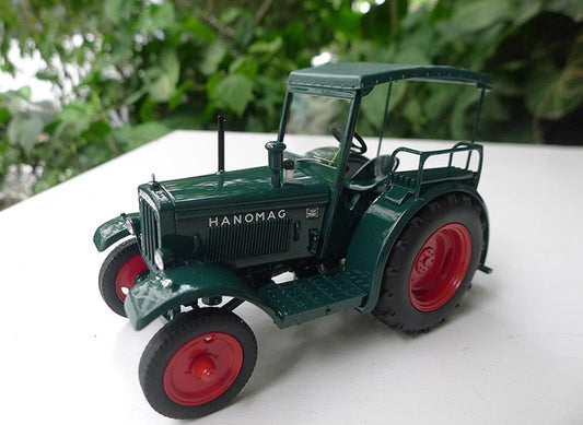 1:32 Schuco Hanomag R 40 mid Dach Tractor Farm Construction Machine Resin Model
