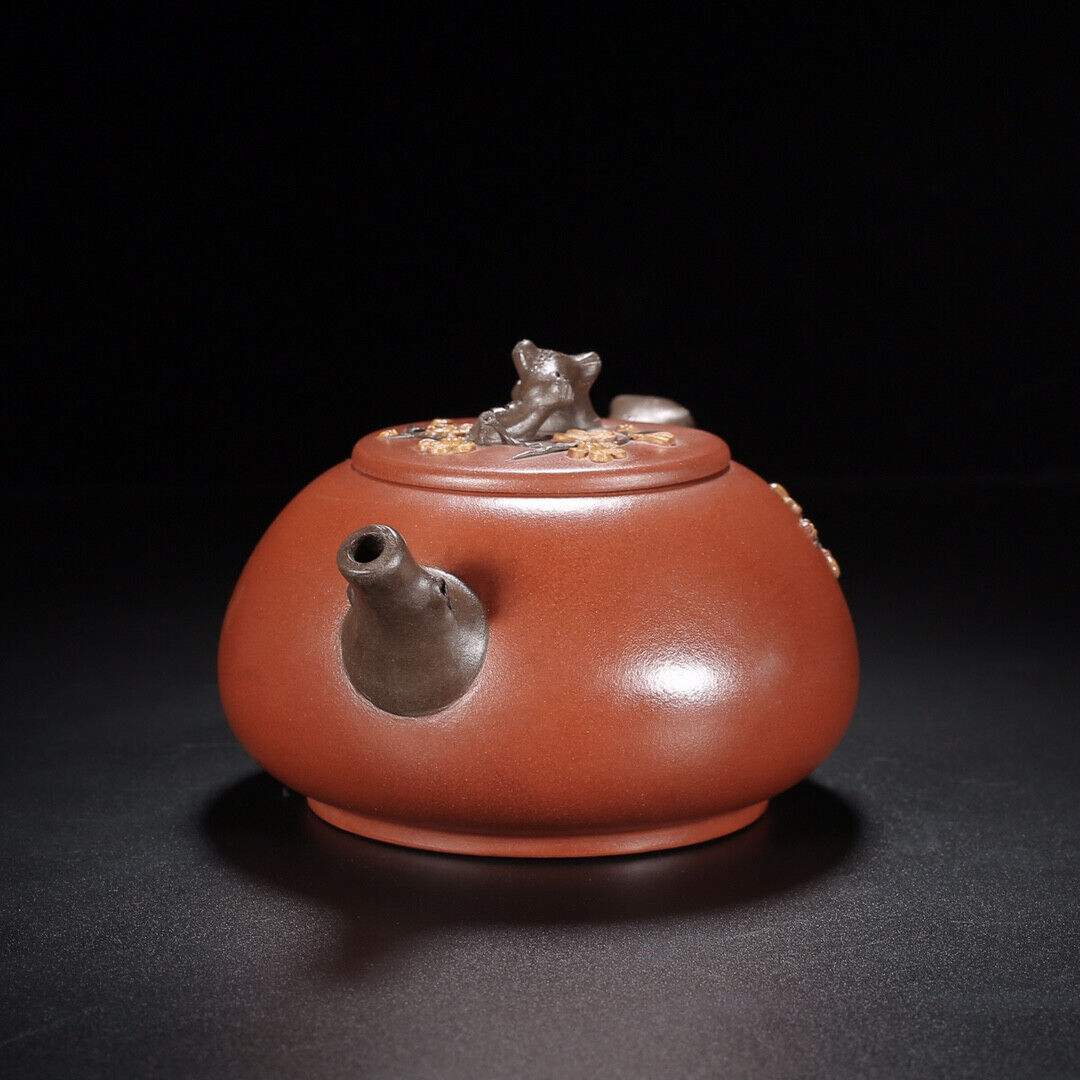 Chinese Yixing Zisha Clay Handmade Exquisite Teapot（石瓢 底款：汪寅仙）