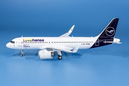 1:200 GeminiJets Lufthansa AIRBUS A320neo Passenger Airplane Diecast Plane Model