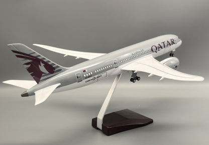 1:130 43CM QATAR BOEING 787 Passenger Plane Led Sound Light Resin Aircraft Model