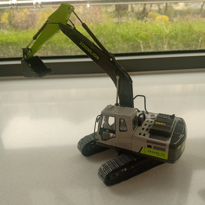 1:43 ZOOMLION ZE245E-10 Excavator Construction Machinery Vehicle Diecast Model