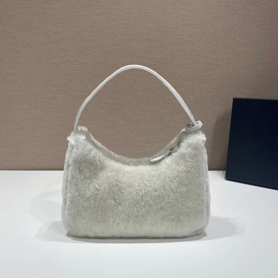 Fashionable Cashmere Underarm Shoulder Bag Versatile Nylon Shell Shape Purse 1PC
