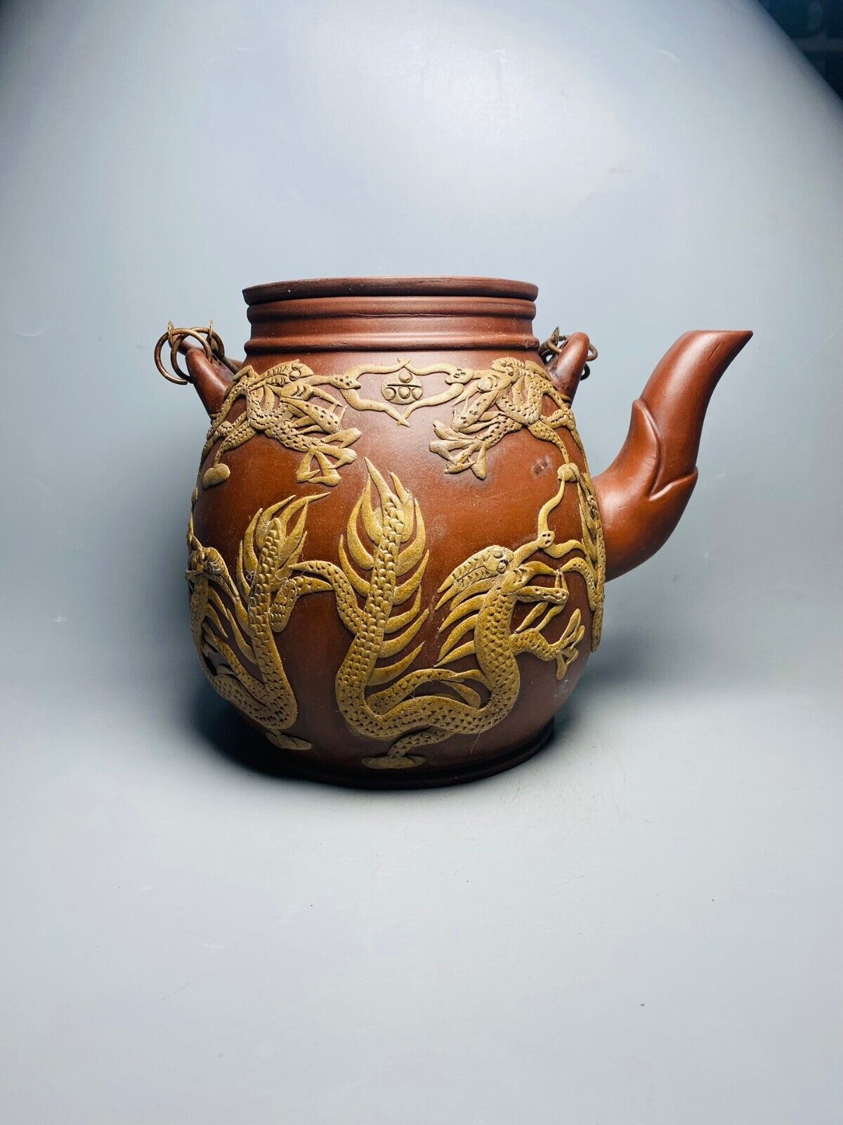 Chinese Yixing Zisha Clay Handmade Exquisite Teapot （铜提梁大九龙 底款：时大彬）