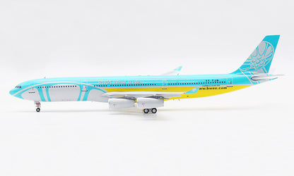 1:200 32CM InFlight BWIA West Indies AIRBUS A340-300 Airplane Diecast Model