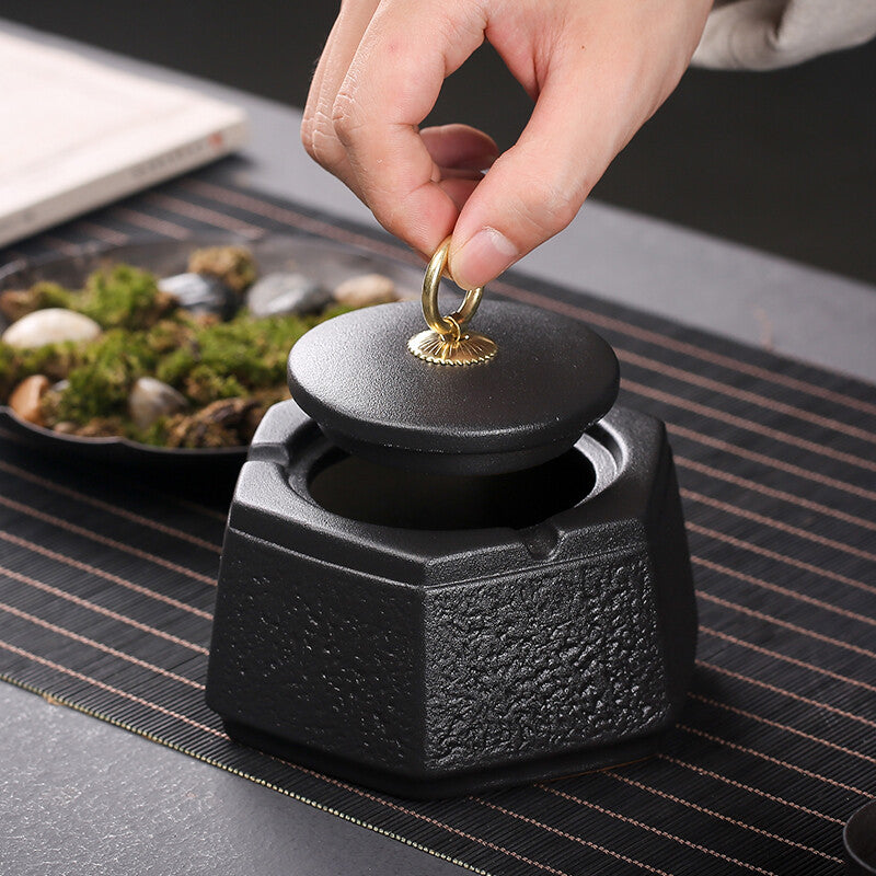 Chinese Retro Home Living Room Tea Table Ashtray with Decorative Items