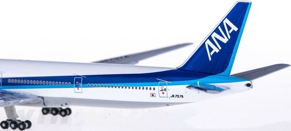 1:500 Hogan ANA BOEING 777-300 Passenger Airplane Diecast Aircraft Plane Model