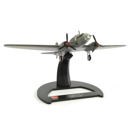 Alloy 1/144 Scale WWII Soviet IIyushin II-4 Bomber Plane Model Decor Collection
