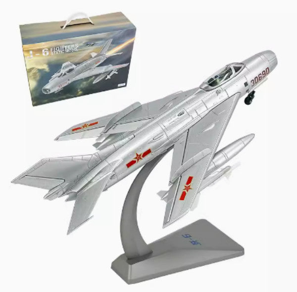 1:48 32CM China J-6 Fighter Aircraft Plane Diecast Military Airplane Model
