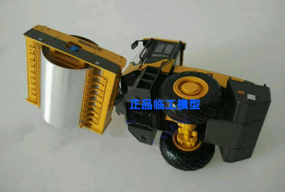 1:35 SDLG RS8220 Road Roller Construction Engineering Vehicle Diecast Model