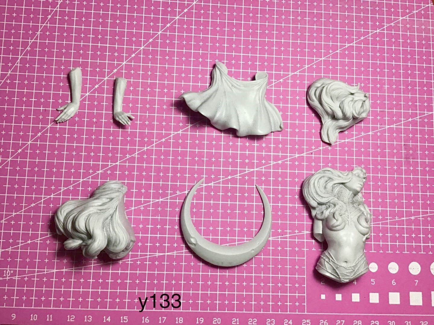 1/10 Resin Model Kit Fantasy Sexy Moon Goddess Bust Unpainted Unassembled