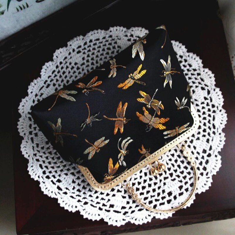 Handmade Chain Shoulder Crossbody Bag Vintage Lock Shell Vintage Purse Handbags