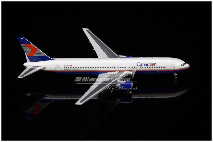 1:400 Phoenix Canadian BOEING 767-300ER Passenger Plane Diecast Aircraft Model