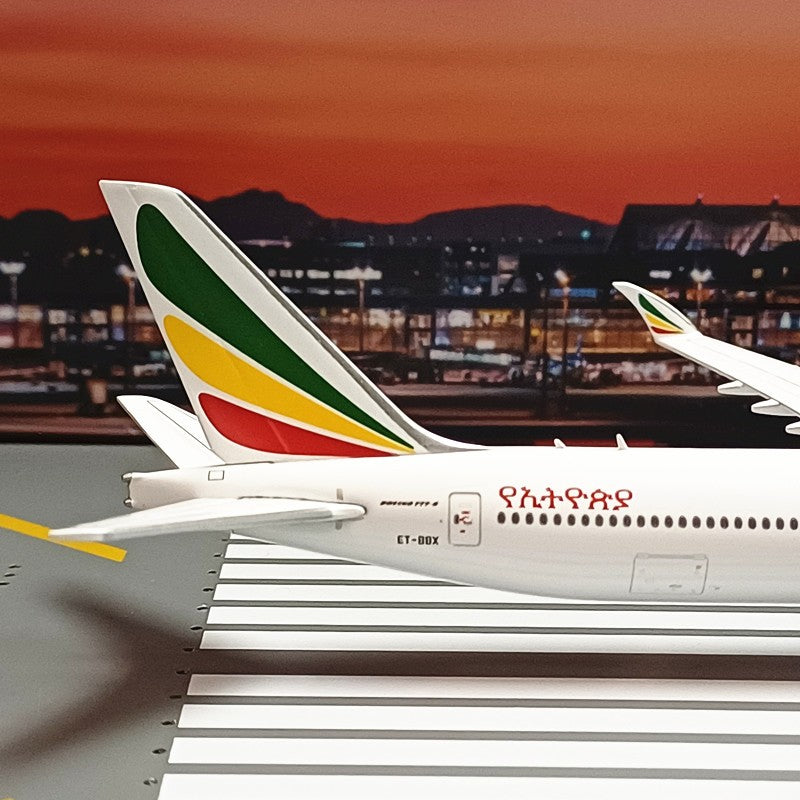 1:400 Geminijets Ethiopian Airlines Boeing 777-9X ET-BBX Airplane Diecast Model