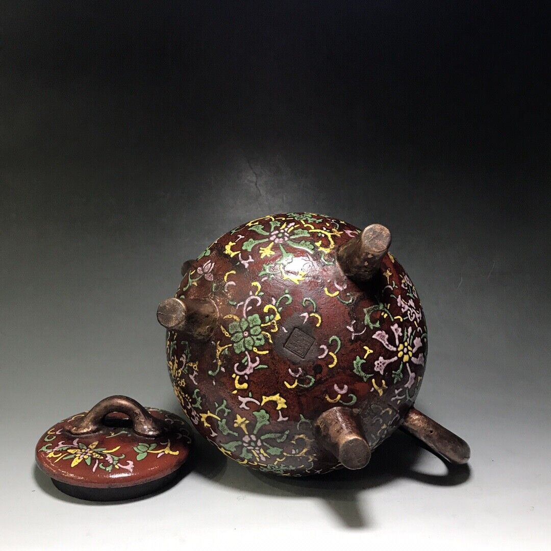 Chinese Yixing Zisha Clay Handmade Exquisite Teapot（三足如意壶）